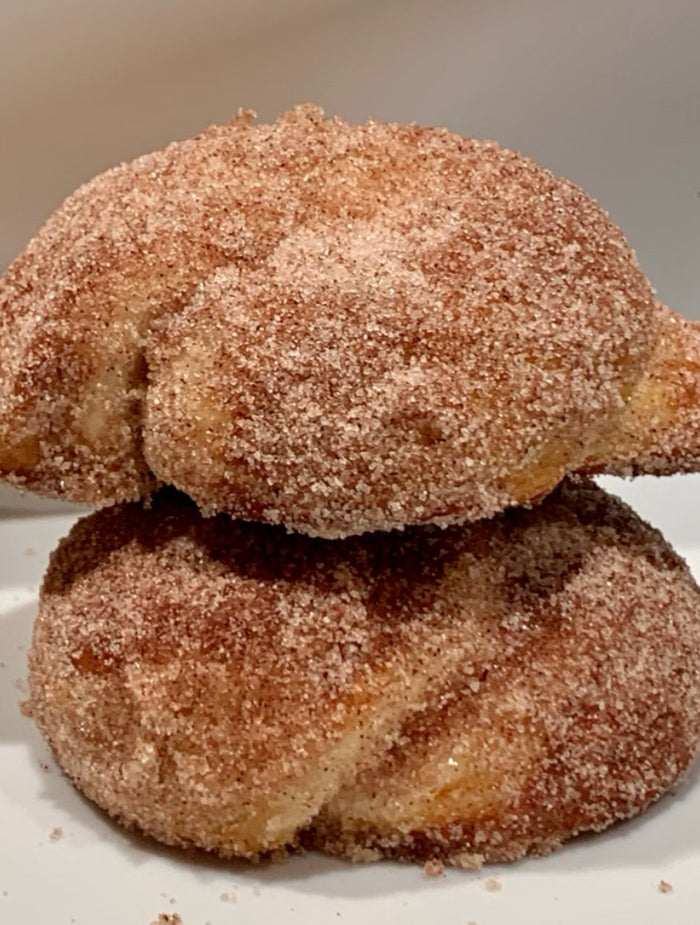 Bake Club Cinnamon Pretzel Knots
